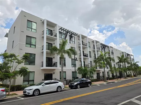 8363 NW 41st St #A-301, Doral, FL 33166