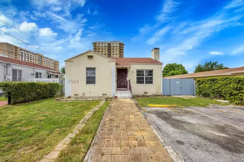 4240 NW 2nd Ter, Miami, FL 33126