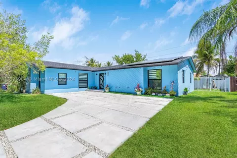10179 SW 200th St, Cutler Bay, FL 33157