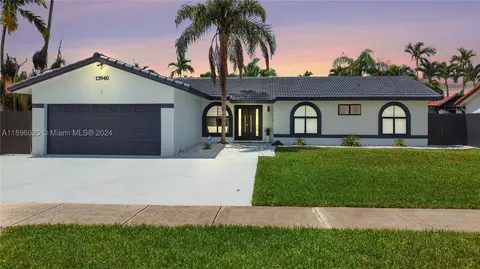 13940 SW 156th Ter, Miami, FL 33177