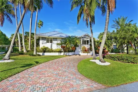 390 Gulf Rd, Key Biscayne, FL 33149