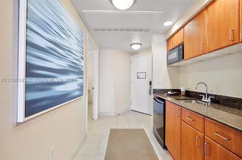 18001 Collins Ave #1710, Sunny Isles Beach, FL 33160