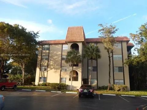 8429 Forest Hills Dr #307, Coral Springs, FL 33065