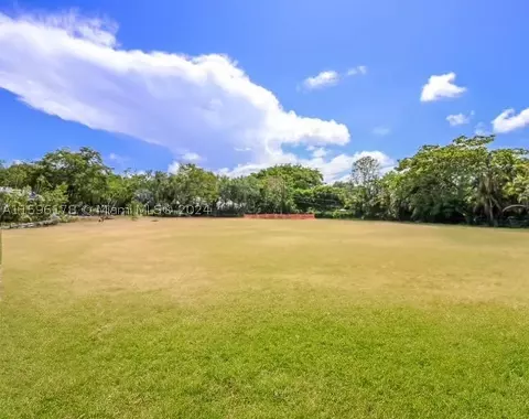 12700 Rolling Road Dr, Pinecrest, FL 33156