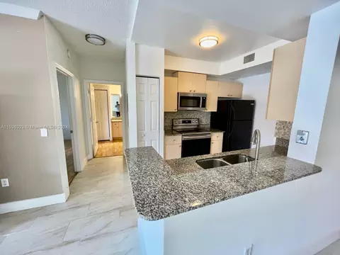 2490 Centergate Dr #203, Miramar, FL 33025