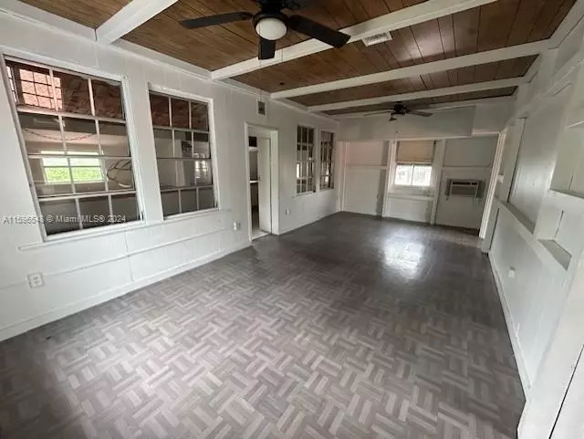 Living - 2525 SW 29th Ave, Miami, FL 33133 photo 1 of 7