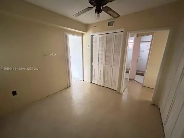 Bedroom - 2525 SW 29th Ave, Miami, FL 33133 photo 3 of 7