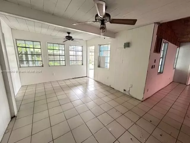 Living - 2525 SW 29th Ave, Miami, FL 33133 photo 7 of 7