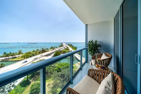 601 NE 36th St #911, Miami, FL 33137