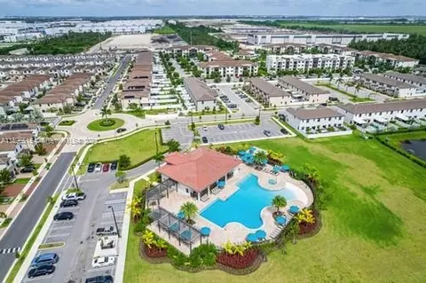 3414 W 112th Pl, Hialeah, FL 33018