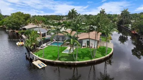 1940 NW 34th St, Oakland Park, FL 33309