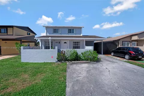 5548 NW 193rd Ln, Miami Gardens, FL 33055