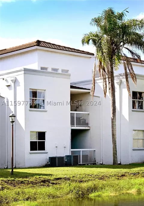 9745 NW 49th Ter #417, Doral, FL 33178