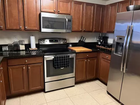 8850 NW 97th Ave #104, Doral, FL 33178