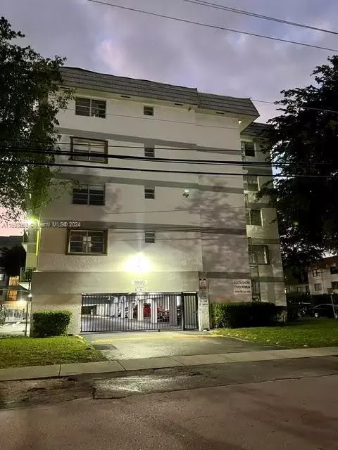8950 NE 8th Ave #502, Miami, FL 33138