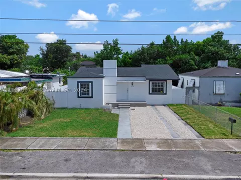 1476 NW 57th St, Miami, FL 33142