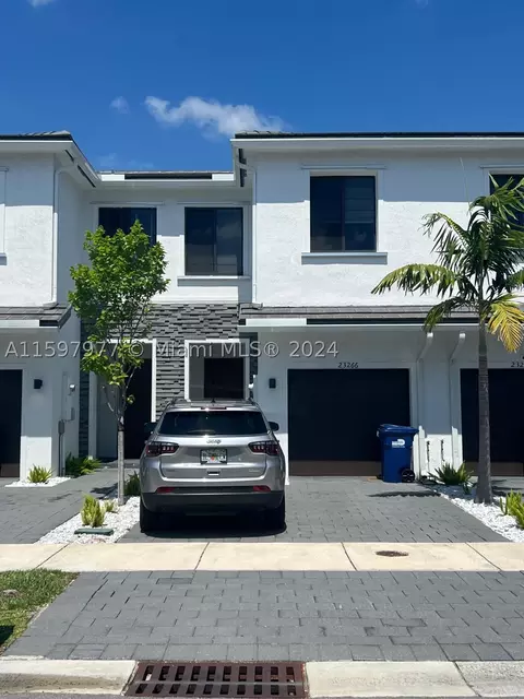 23266 SW 110th Ct, Homestead, FL 33032
