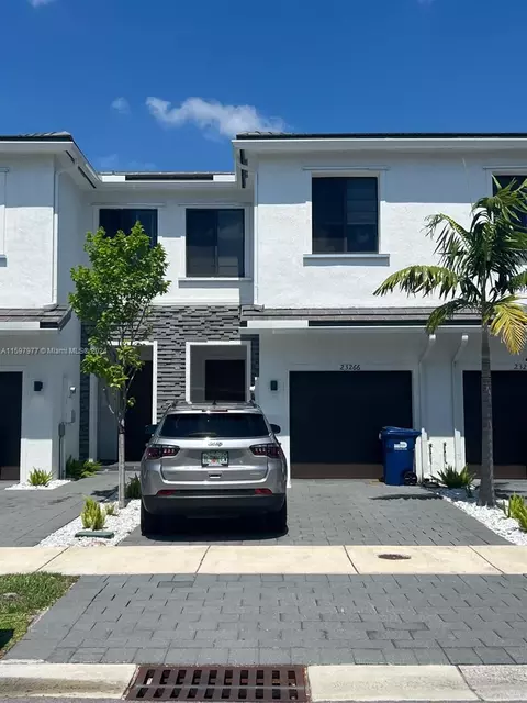 23266 SW 110th Ct, Homestead, FL 33032