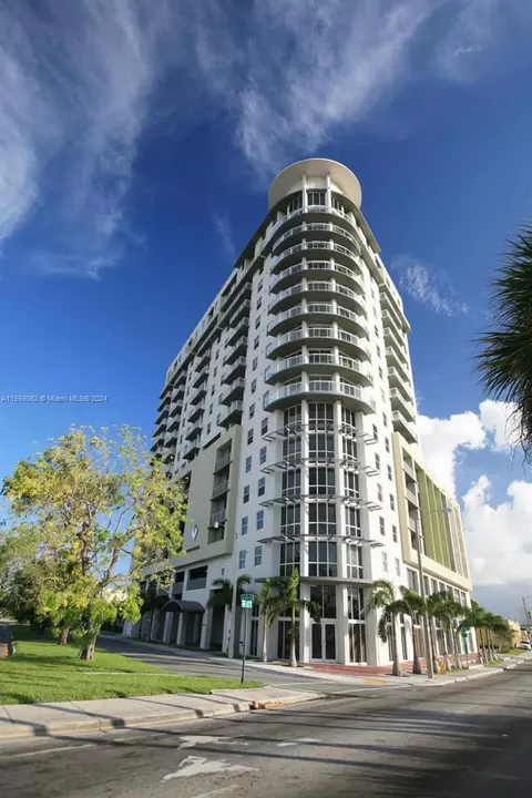 1 Glen Royal Pkwy #809, Miami, FL 33125