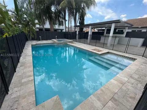 15543 SW 137th Pl, Miami, FL 33177