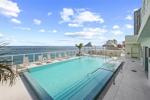 218 SE 14th St #1608, Miami, FL 33131