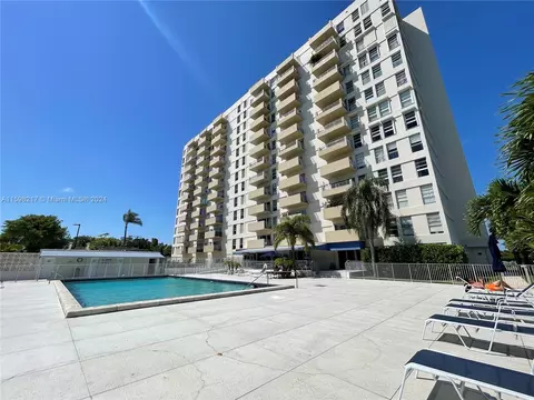 880 NE 69th St #4J, Miami, FL 33138