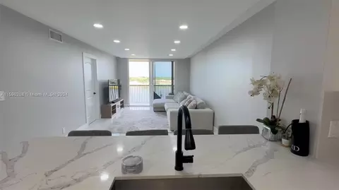 8710 N Sherman Cir #501, Miramar, FL 33025