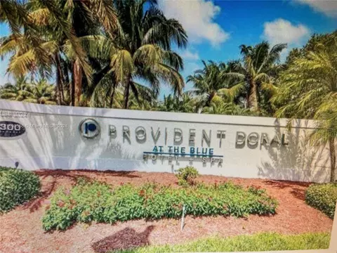 5300 NW 87th Ave #613, Doral, FL 33178
