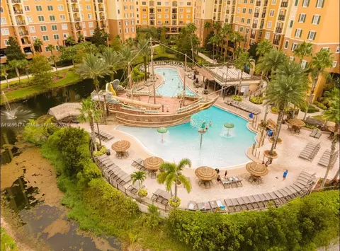 8000 Poinciana Blvd #2404, Orlando, FL 32821