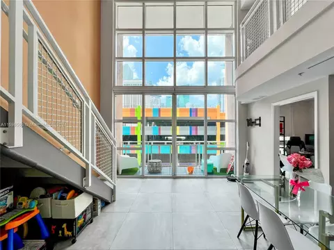 253 NE 2nd St #411, Miami, FL 33132