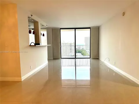 290 174th #2417, Sunny Isles Beach, FL 33160