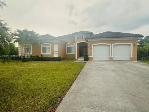 20463 SW 325th St, Homestead, FL 33030