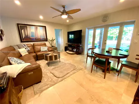 10825 SW 74th Ct, Pinecrest, FL 33156 photo 9