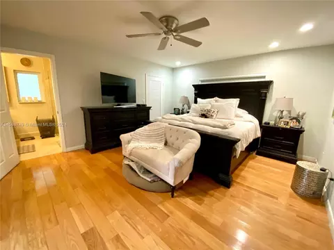 10825 SW 74th Ct, Pinecrest, FL 33156 photo 13