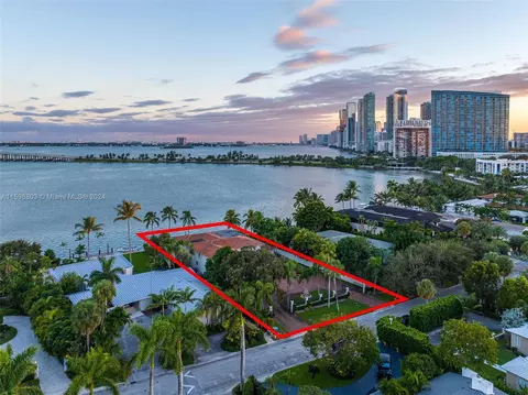 640 Sabal Palm Rd, Miami, FL 33137