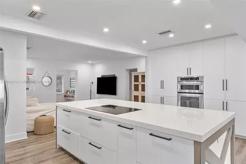 220 Hampton Ln, Key Biscayne, FL 33149 photo 19