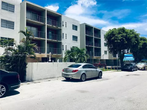 1225 NE 124th St #28B, North Miami, FL 33161