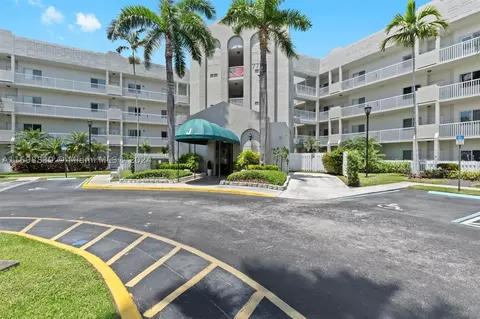 7775 Southampton Ter #205, Tamarac, FL 33321