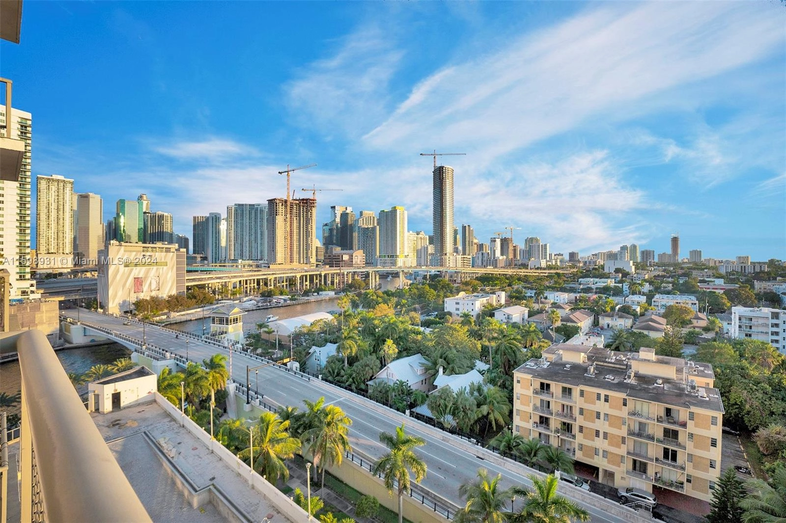 10 SW SOUTH RIVER DR Unit 1109  