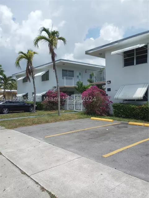 1719 Wiley St #4, Hollywood, FL 33020