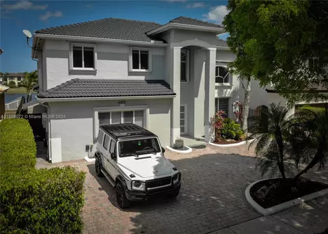 6455 SW 158th Pass, Miami, FL 33193