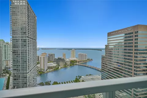 500 Brickell Ave #3802, Miami, FL 33131