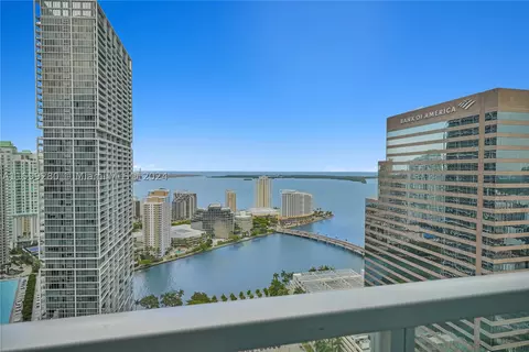 500 Brickell Ave #3802, Miami, FL 33131