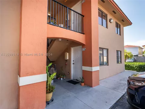 7267 W 24th Ave #228, Hialeah, FL 33016
