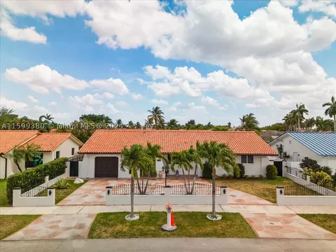13126 SW 2nd Ter, Miami, FL 33184