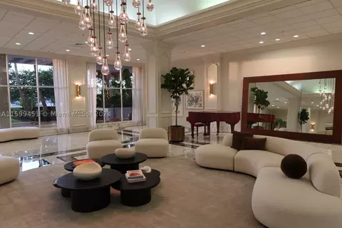 5600 Collins Ave #7A, Miami Beach, FL 33140