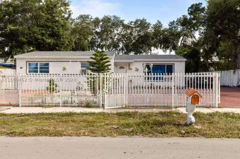 3250 NW 169th Ter, Miami Gardens, FL 33056