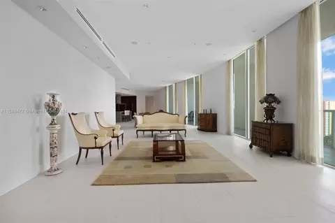 150 Sunny Isles Blvd #1-TS2, Sunny Isles Beach, FL 33160
