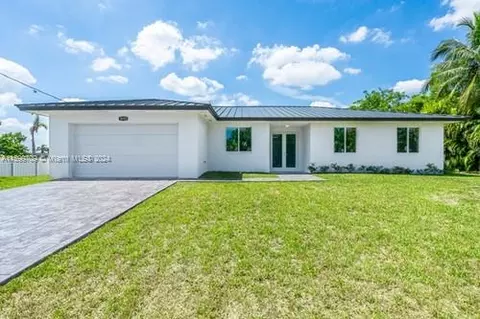 18100 SW 175 St, Miami, FL 33187