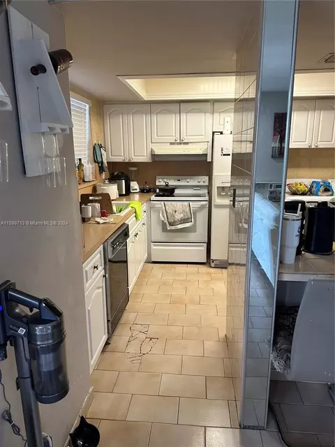 6504 W 3rd Ct #0, Hialeah, FL 33012 photo 4
